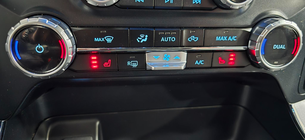 Ford F-150 XLT 4WD SuperCrew 5.5' Box 2023