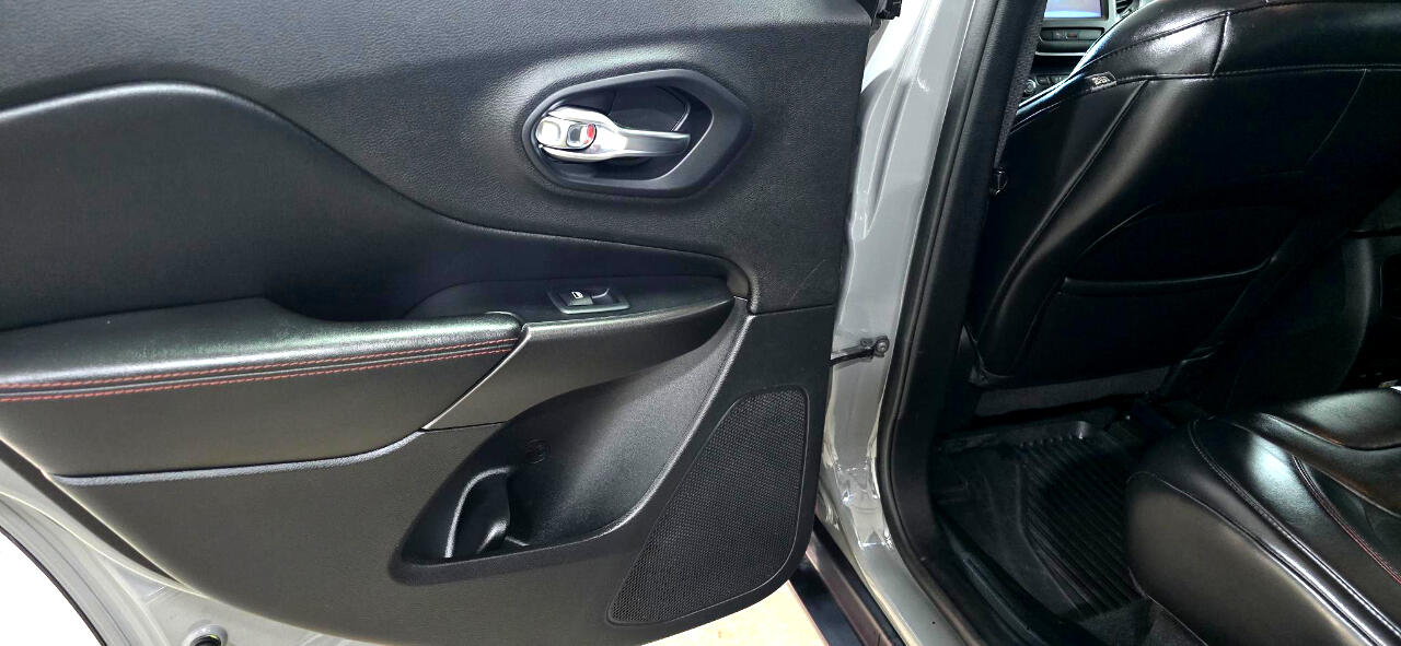 Jeep Cherokee Trailhawk 4WD 2019