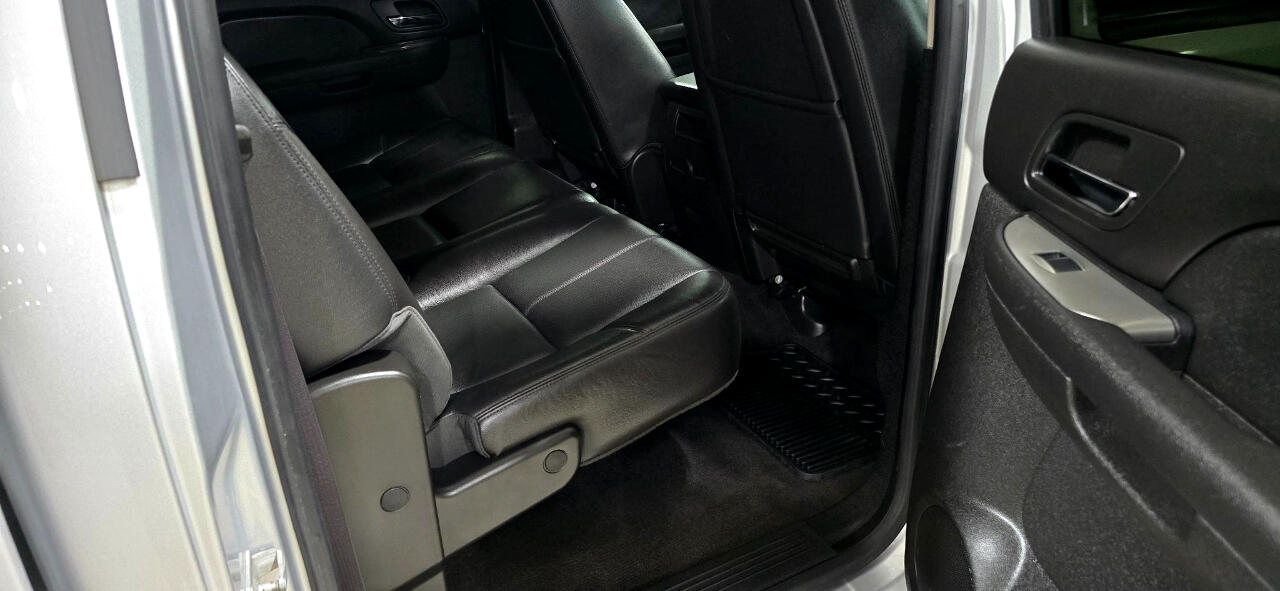 Chevrolet Silverado 1500 LTZ Crew Cab 4WD 2012