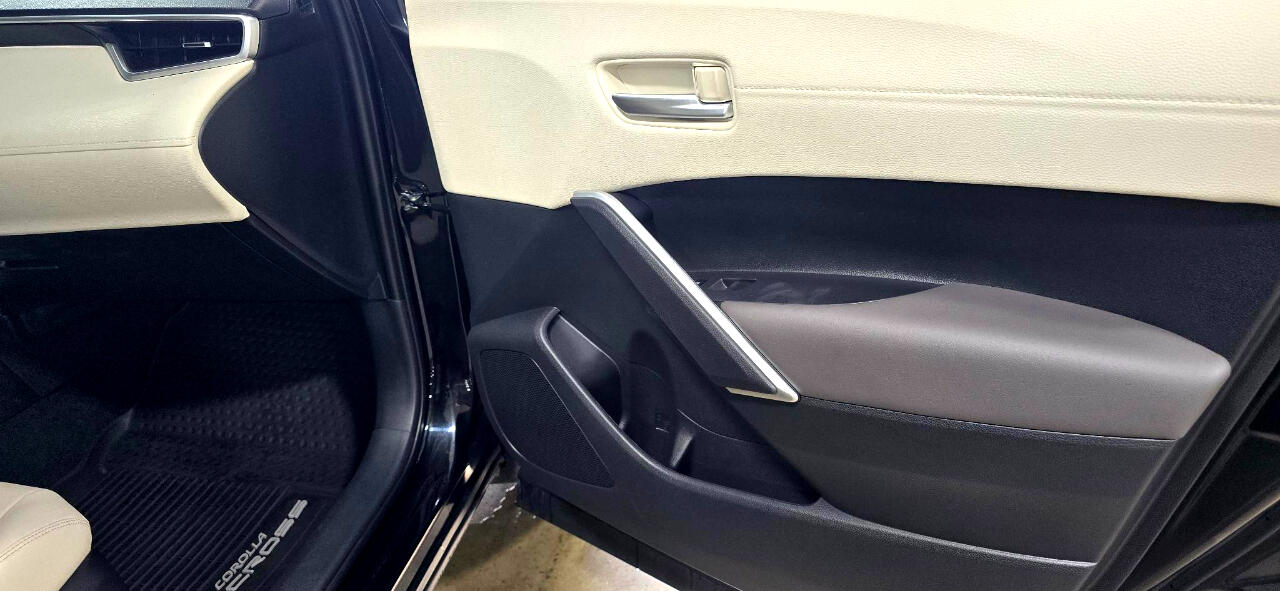 Toyota Corolla Cross XLE 2023