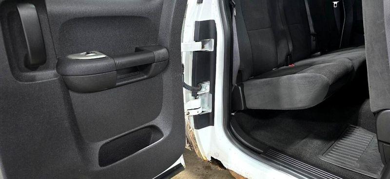 Chevrolet Silverado 2500HD Work Truck Ext. Cab Std. Box 4WD 2008