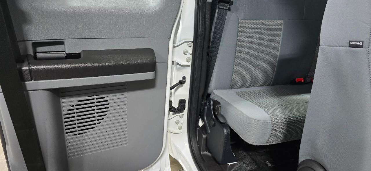 Ford F-250 SD XL SuperCab 4WD 2015