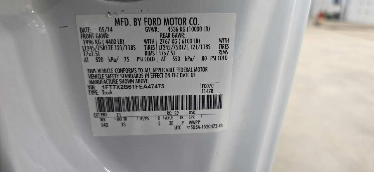 Ford F-250 SD XL SuperCab 4WD 2015