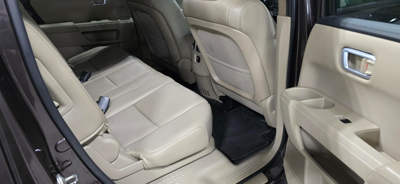 Honda Pilot EX-L 4WD 5-Spd AT 2012