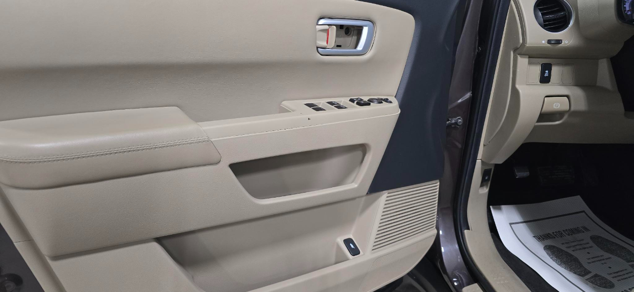 Honda Pilot EX-L 4WD 5-Spd AT 2012