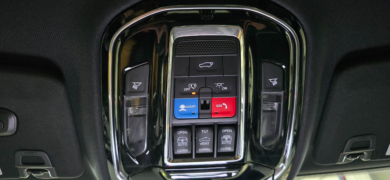 Jeep Grand Cherokee Overland 4WD 2023