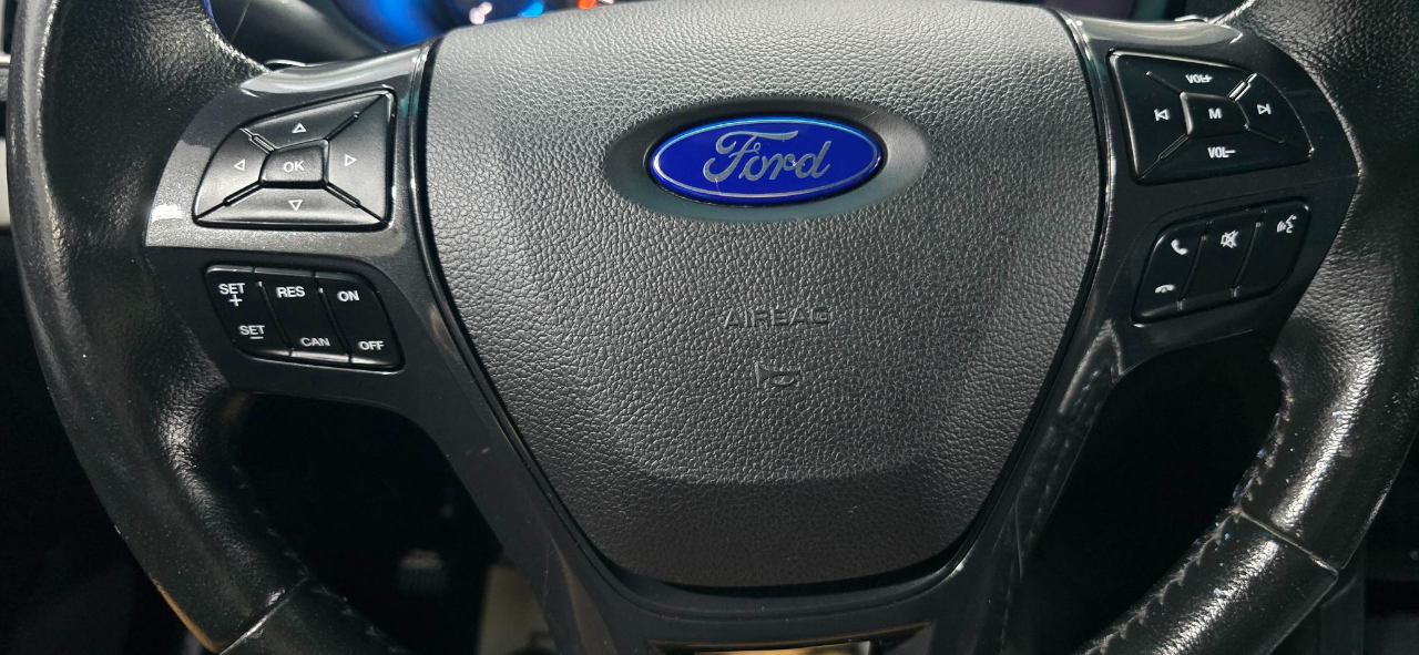 Ford Explorer XLT 4WD 2016