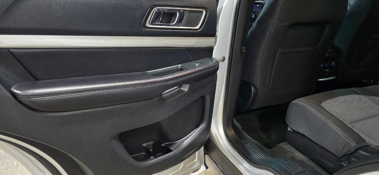 Ford Explorer XLT 4WD 2016