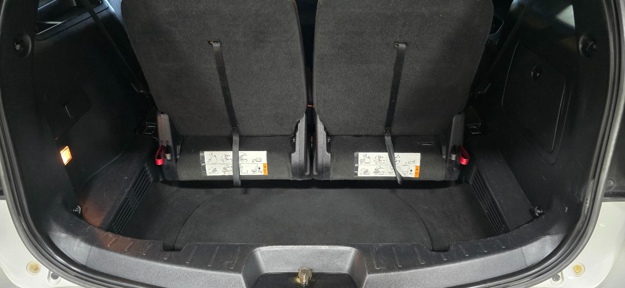 Ford Explorer XLT 4WD 2016