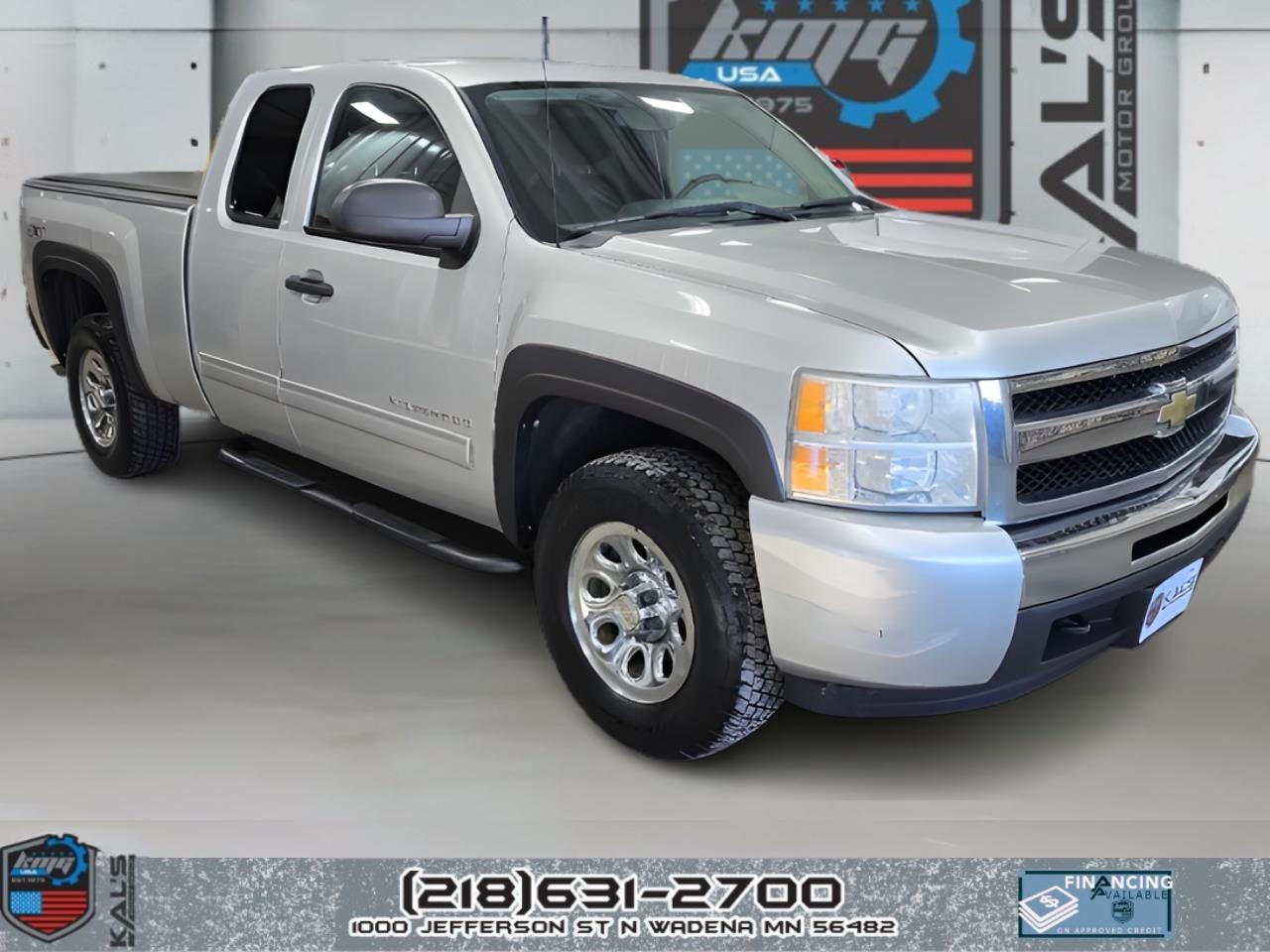 Chevrolet Silverado 1500 LS Extended Cab 4WD 2011