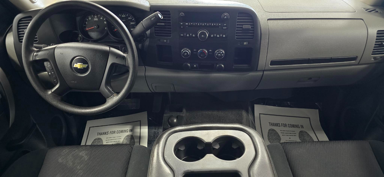 Chevrolet Silverado 1500 LS Extended Cab 4WD 2011