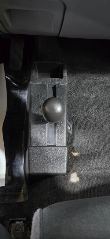 Chevrolet Silverado 1500 LS Extended Cab 4WD 2011