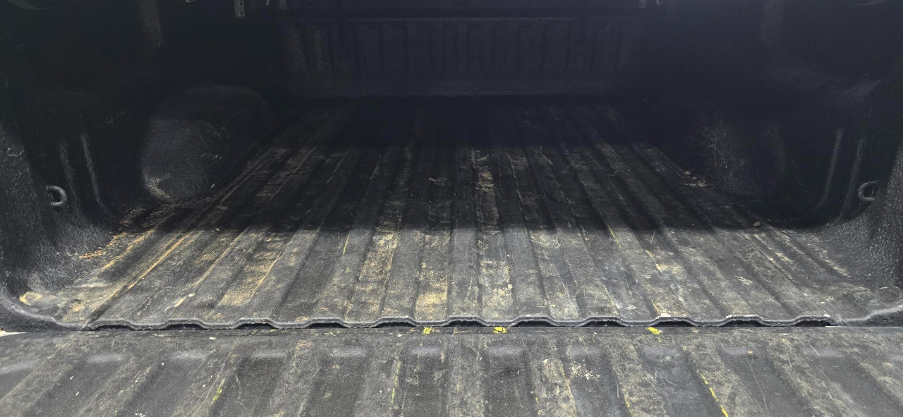 Chevrolet Silverado 1500 LS Extended Cab 4WD 2011