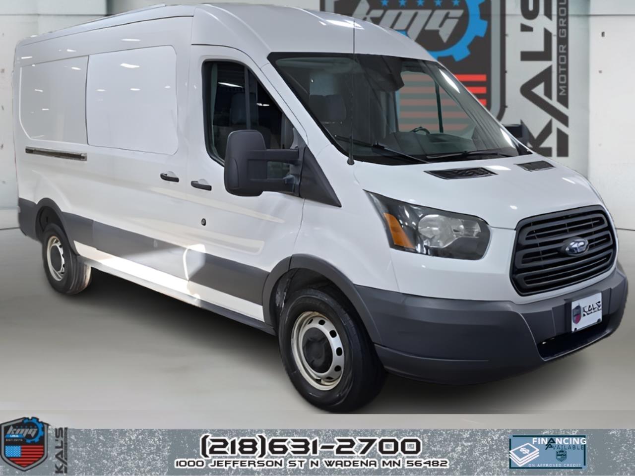 Ford Transit 250 Van Med. Roof w/Sliding Pass. 148-in. WB 2015