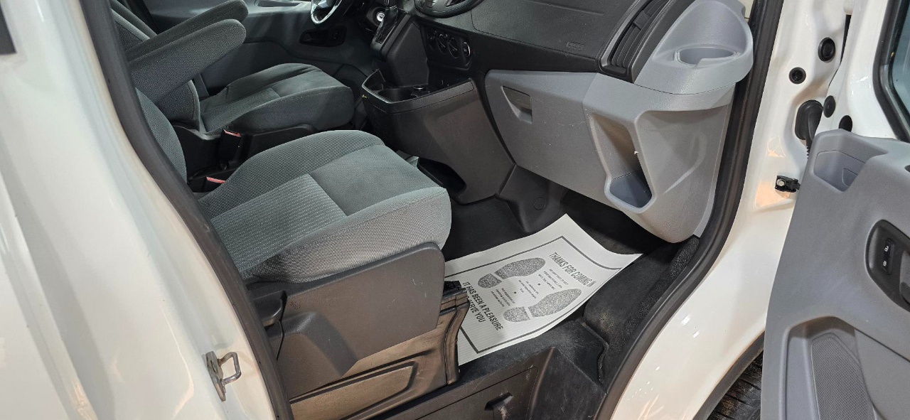 Ford Transit 250 Van Med. Roof w/Sliding Pass. 148-in. WB 2015