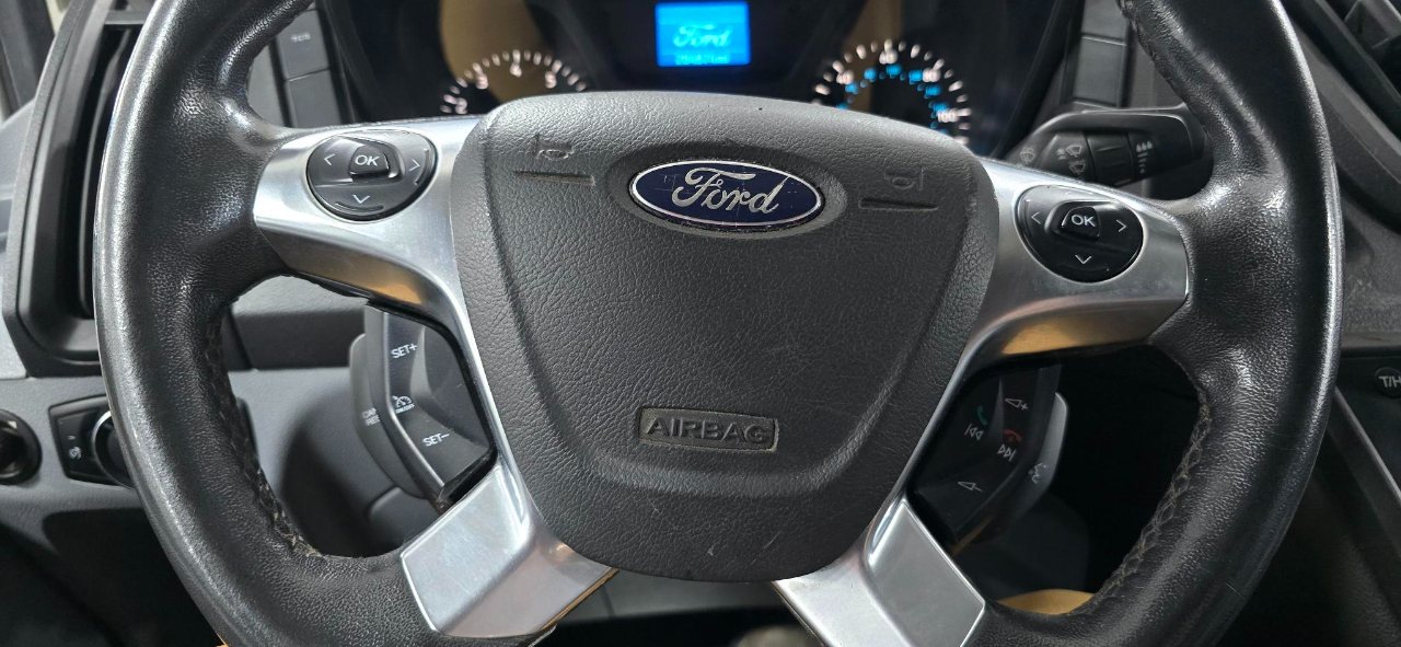 Ford Transit 250 Van Med. Roof w/Sliding Pass. 148-in. WB 2015