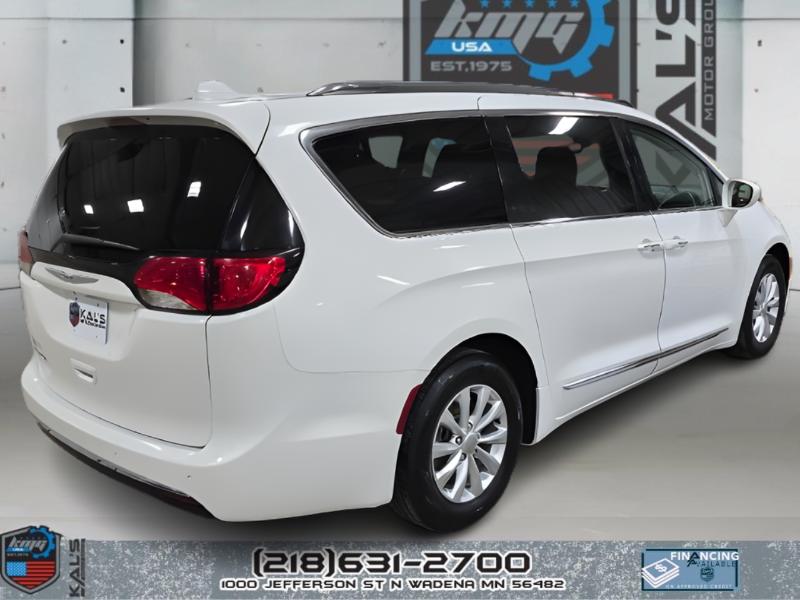 Chrysler Pacifica Touring-L 2018