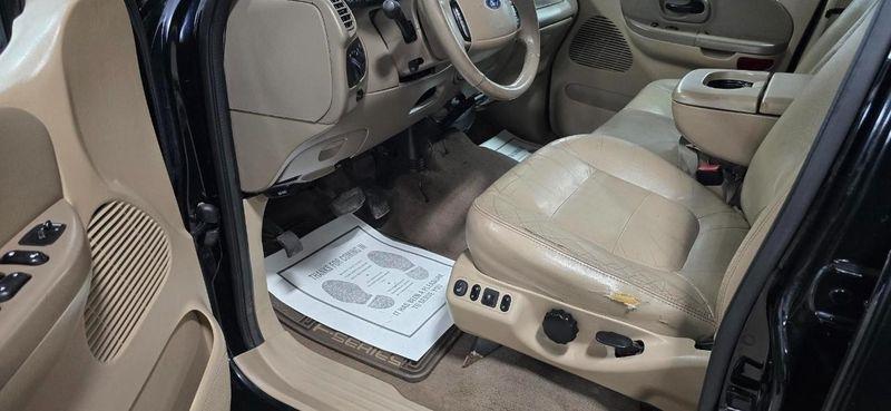 Ford F-150 King Ranch SuperCrew 4WD 2003