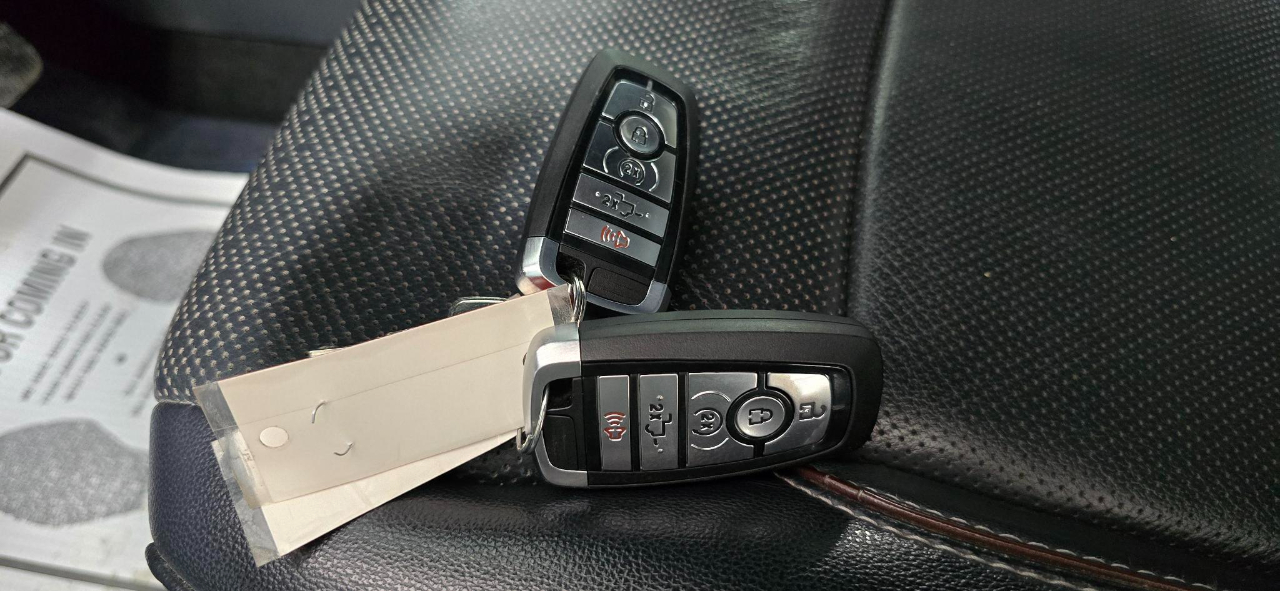 Ford F-150 Lariat SuperCrew 5.5-ft. Bed 4WD 2021