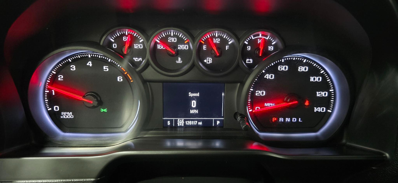 Chevrolet Silverado 1500 Custom Double Cab 4WD 2020