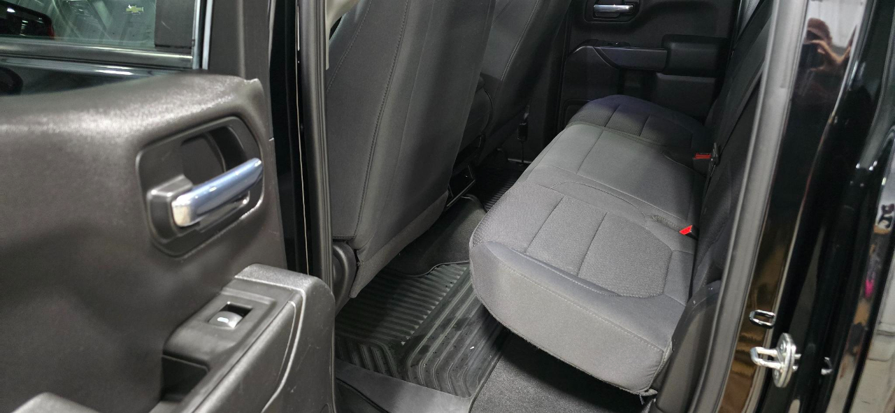 Chevrolet Silverado 1500 Custom Double Cab 4WD 2020