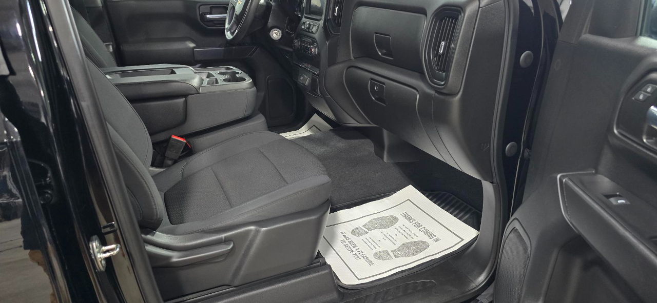 Chevrolet Silverado 1500 Custom Double Cab 4WD 2020