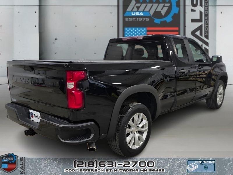 Chevrolet Silverado 1500 Custom Double Cab 4WD 2020