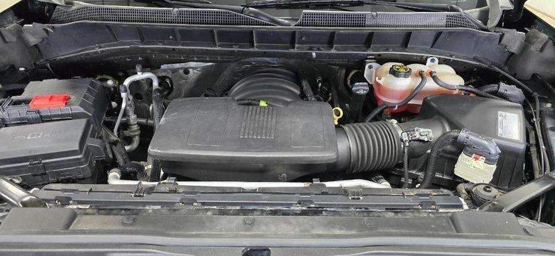 Chevrolet Silverado 1500 Custom Double Cab 4WD 2020