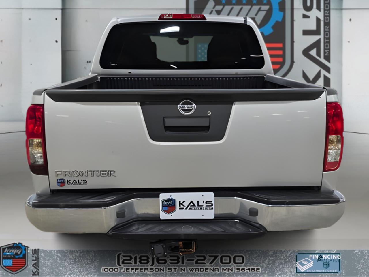 Nissan Frontier S Crew Cab 5AT 2WD 2015