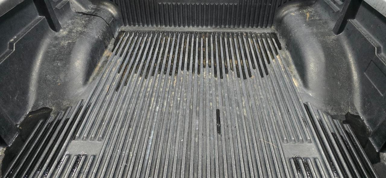 Nissan Frontier S Crew Cab 5AT 2WD 2015