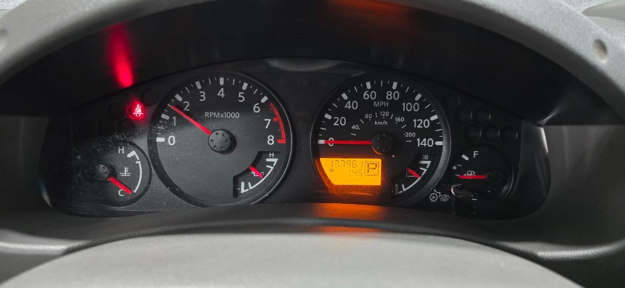 Nissan Frontier S Crew Cab 5AT 2WD 2015