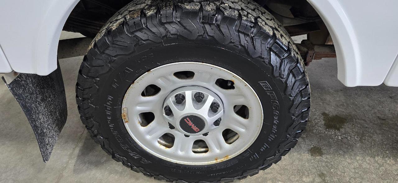 GMC Sierra 3500HD Base Double Cab Long Box 4WD 2018