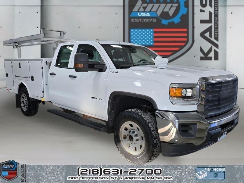 2018 GMC Sierra 3500HD Base Double Cab Long Box 4WD