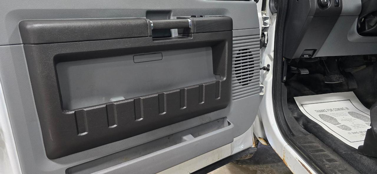 Ford F-350 SD XL Crew Cab LWB 4WD 2015