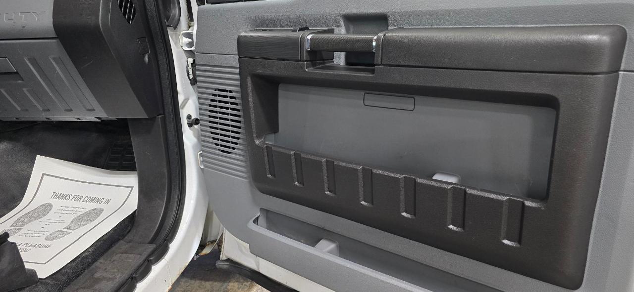 Ford F-350 SD XL Crew Cab LWB 4WD 2015