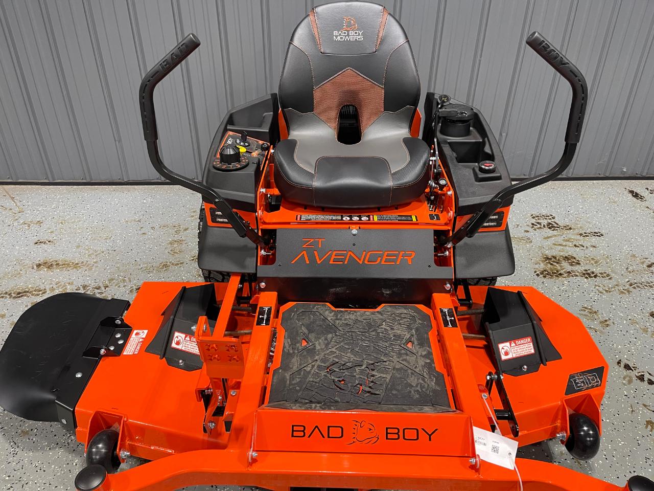 Bad Boy Mowers ZT 60in Avenger Kohler Pro 7000 26HP  2026