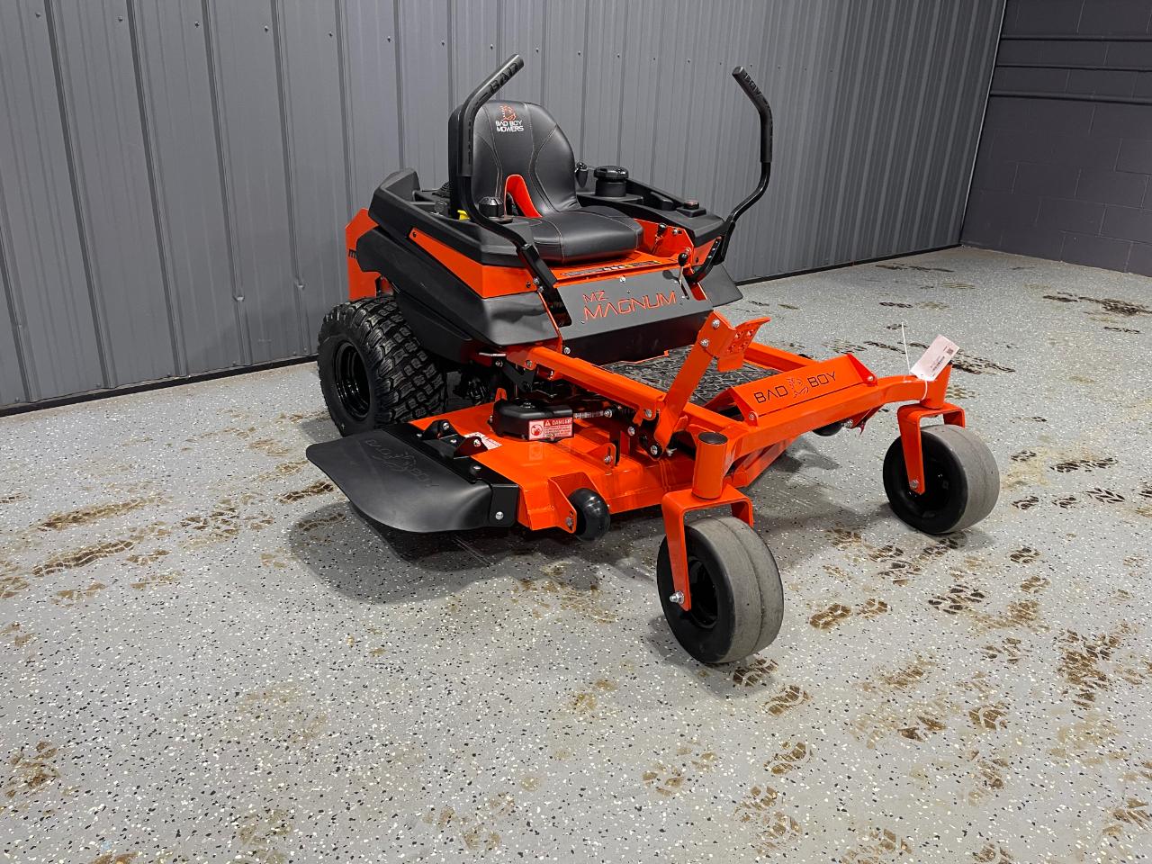 Bad Boy Mowers Magnum 48in Kawasaki FR651 22HP  2026