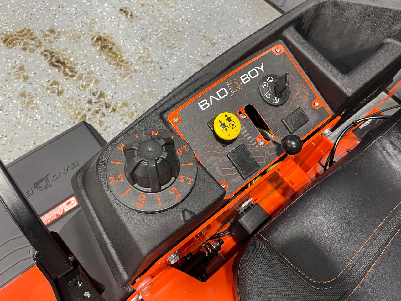 Bad Boy Mowers Rambler 42in Briggs 19HP  2026