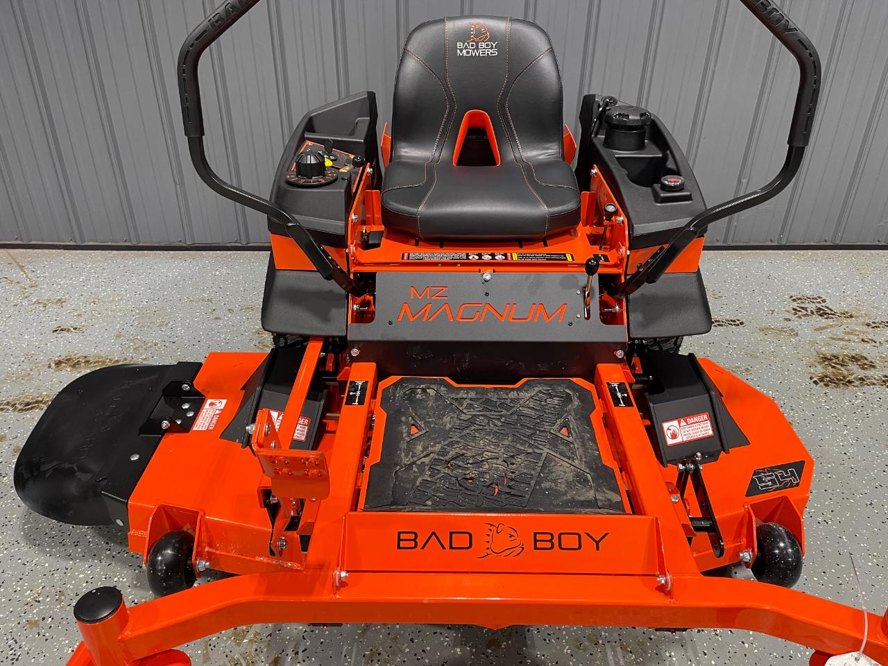 Bad Boy Mowers Magnum 54in Kohler Pro 7000 26HP  2026
