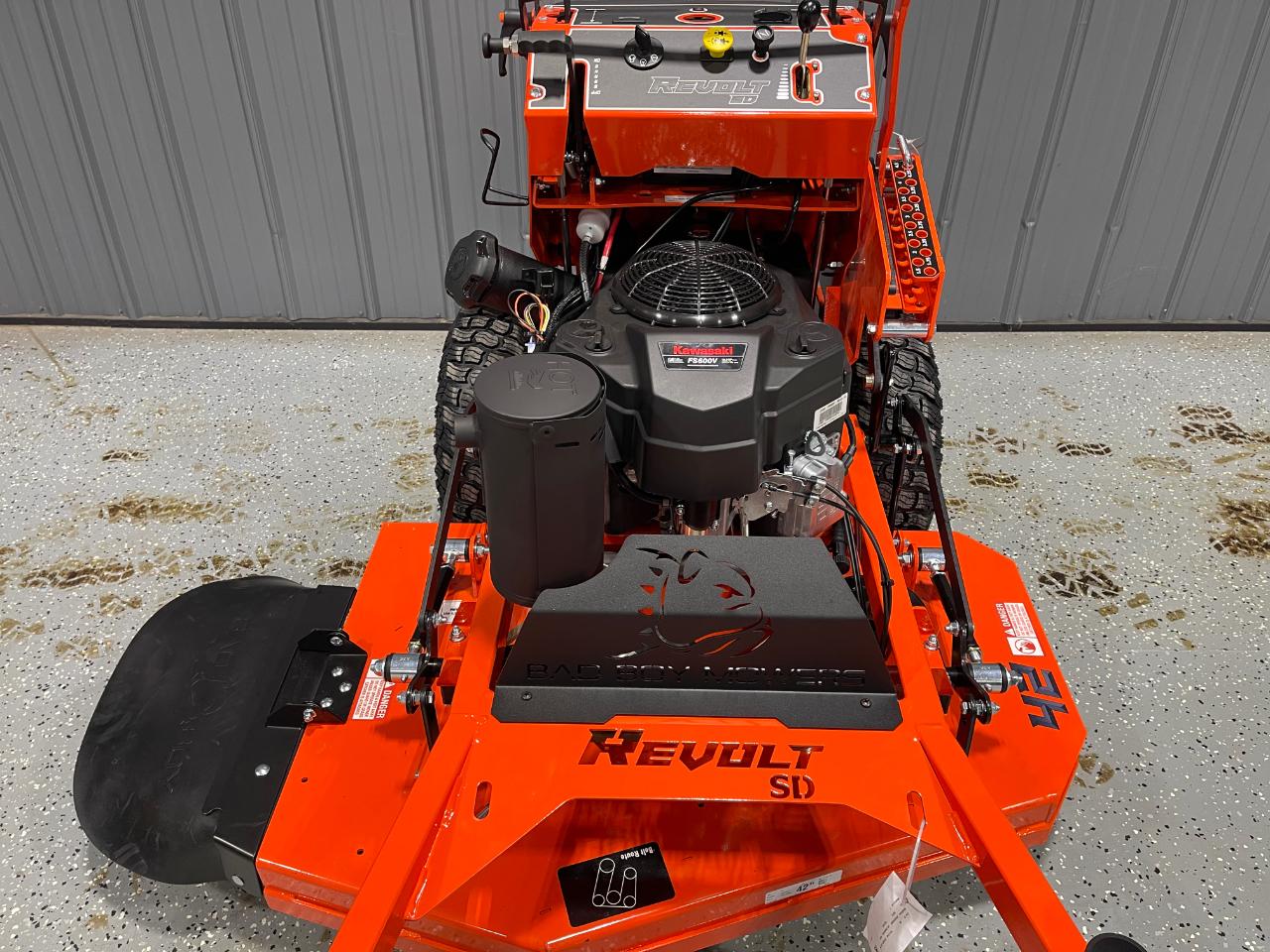 Bad Boy Mowers Revolt SD 42in Kawasaki FS600 18.5HP  2026