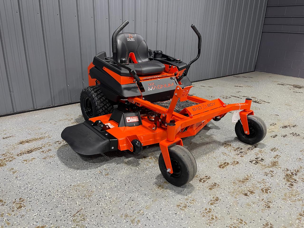 Bad Boy Mowers Magnum 54in Kawasaki FR651 22HP  2026