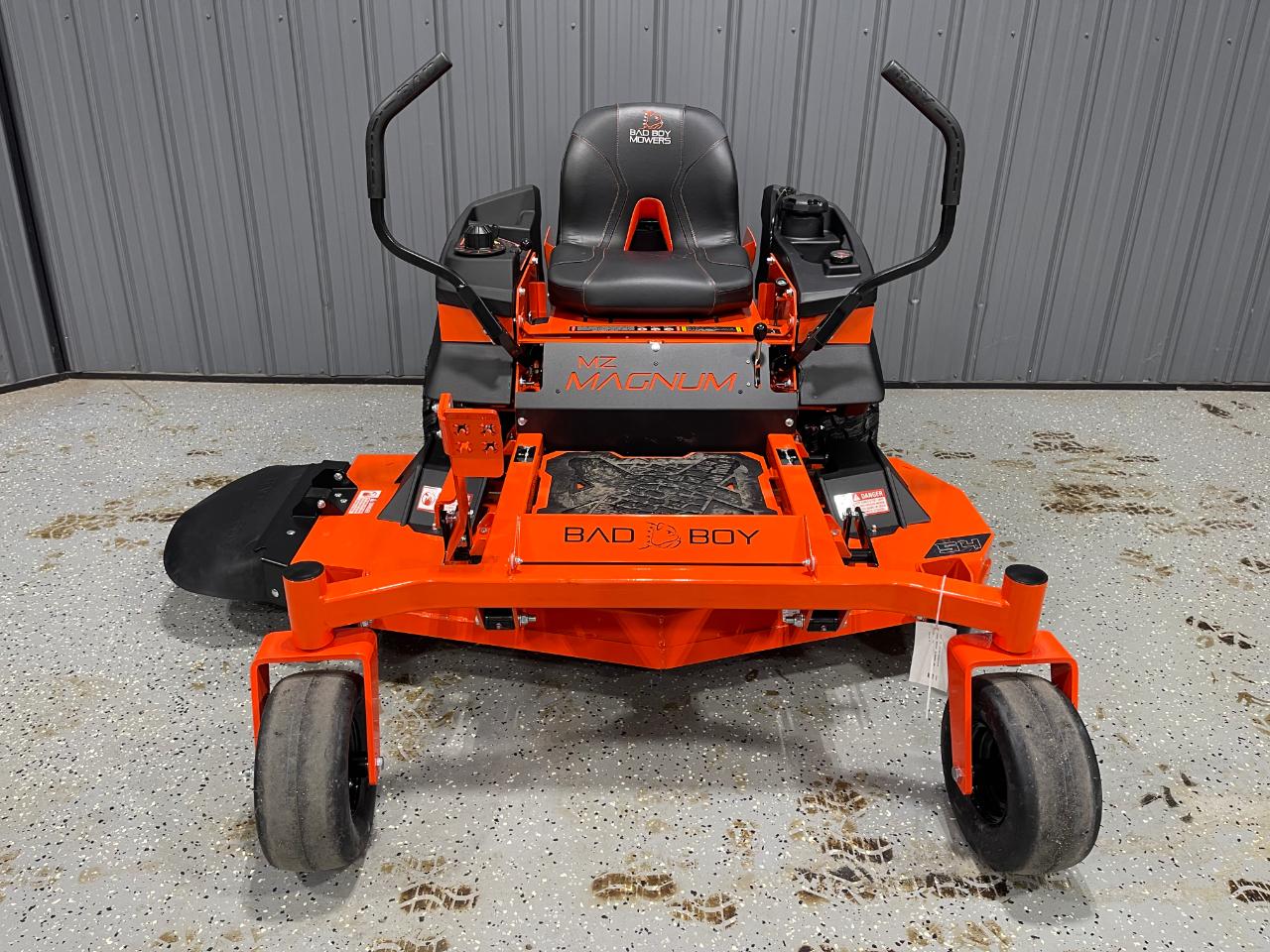 Bad Boy Mowers Magnum 54in Kawasaki FR651 22HP  2026