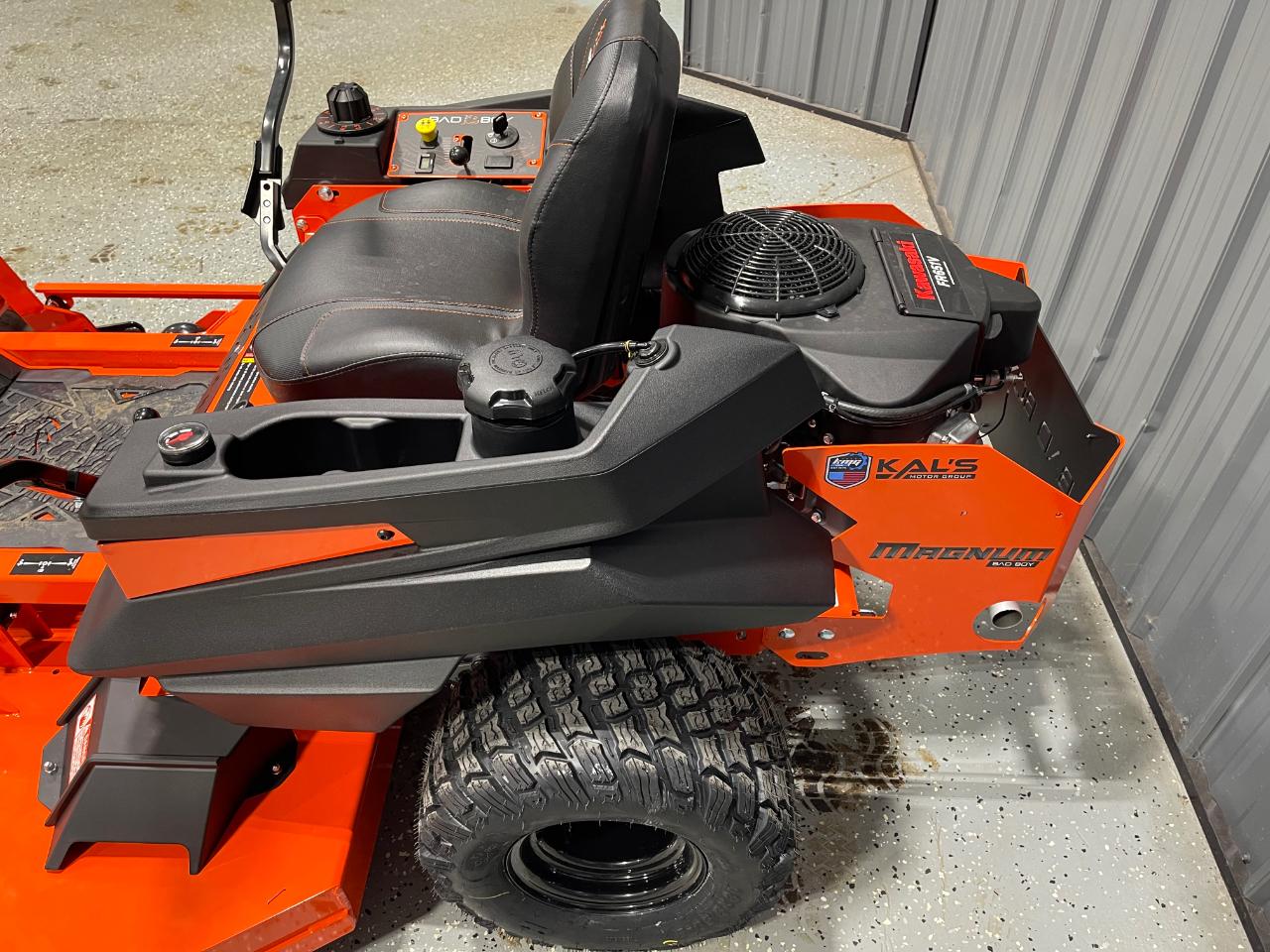 Bad Boy Mowers Magnum 54in Kawasaki FR651 22HP  2026