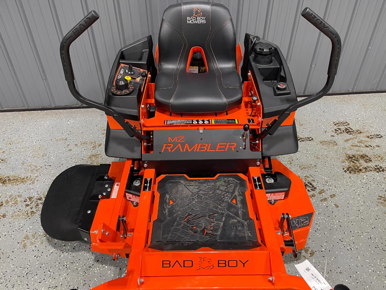 Bad Boy Mowers Rambler 42in Briggs 19HP  2026