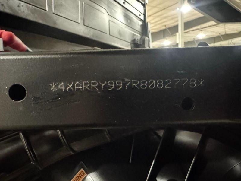 Polaris Ranger XP 1000 Northstar Ultimate Ride Command EPS  2024