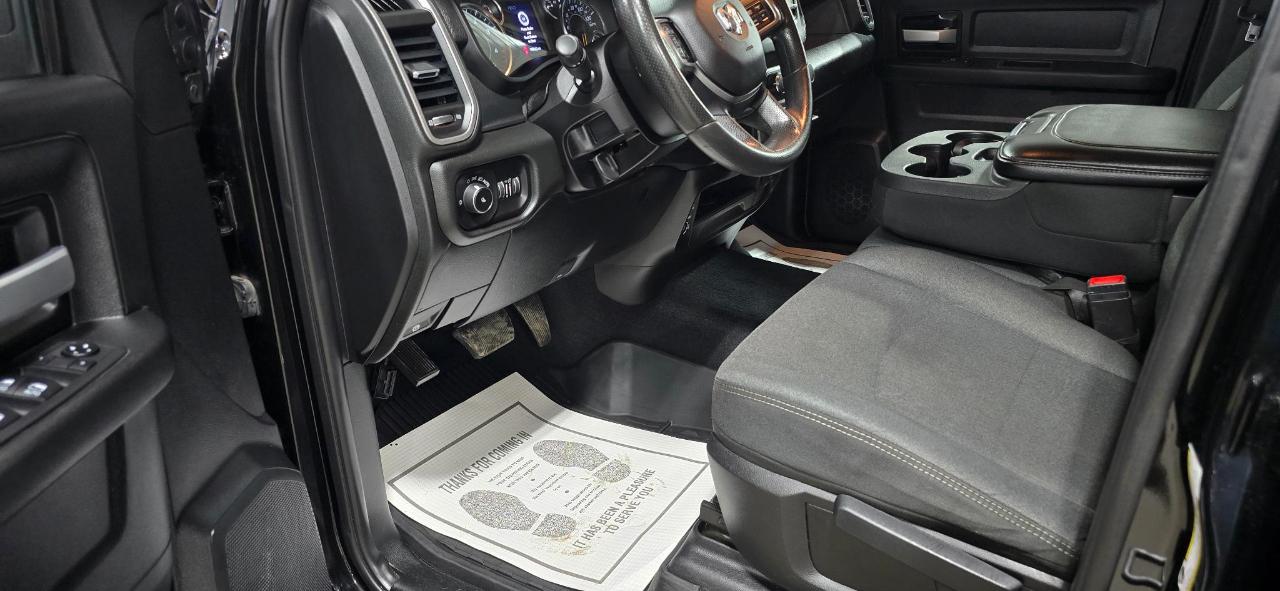 RAM 3500 Tradesman Crew Cab 4WD 2019