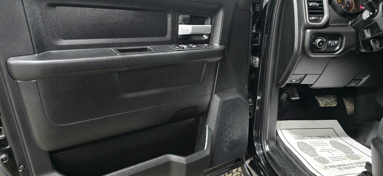 RAM 3500 Tradesman Crew Cab 4WD 2019