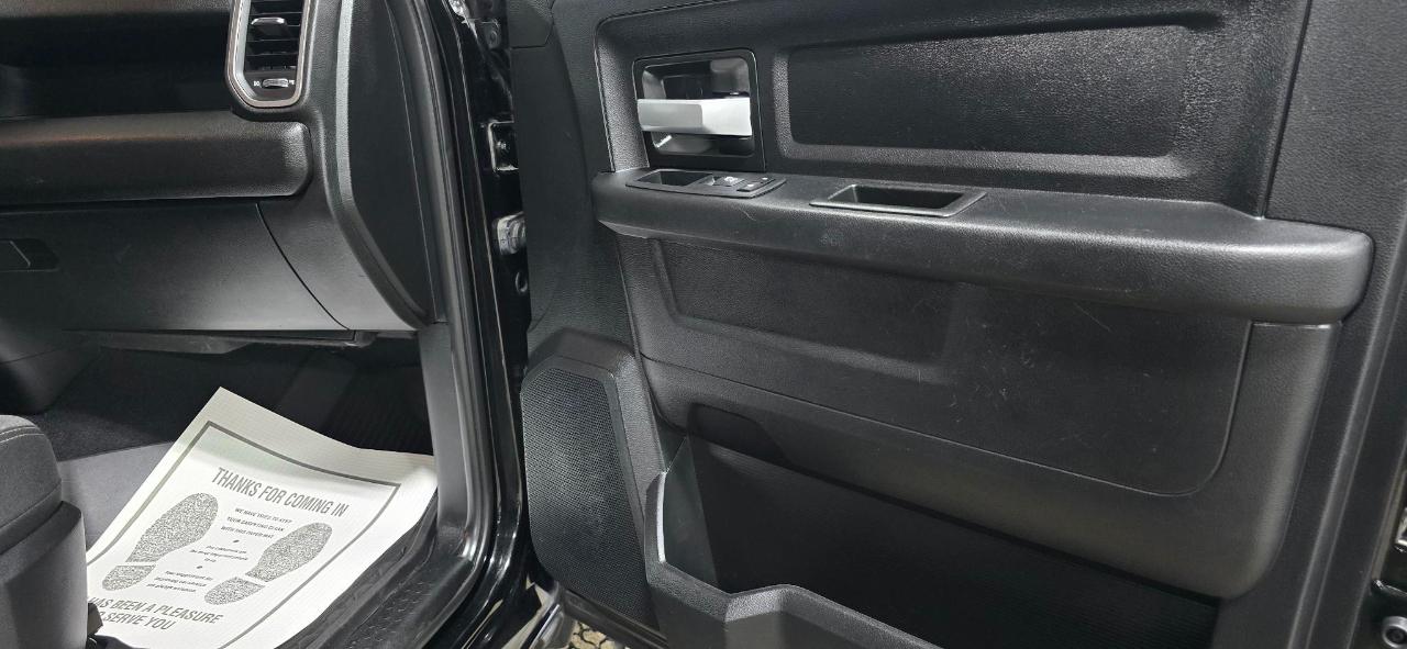 RAM 3500 Tradesman Crew Cab 4WD 2019