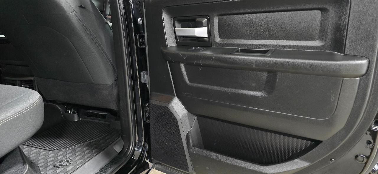 RAM 3500 Tradesman Crew Cab 4WD 2019