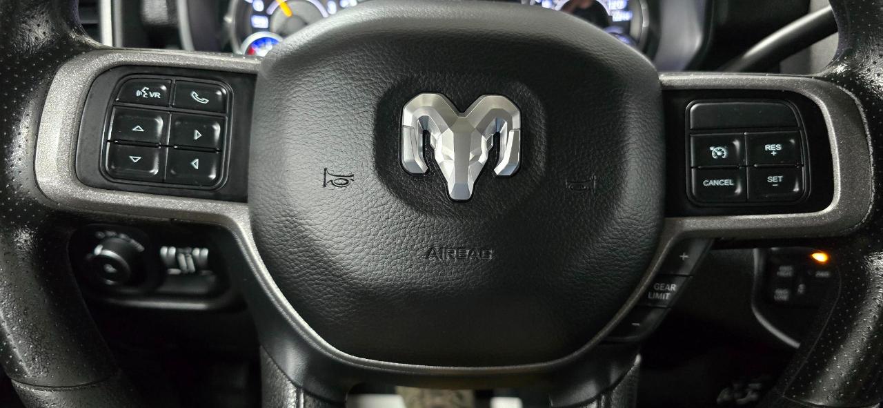 RAM 3500 Tradesman Crew Cab 4WD 2019